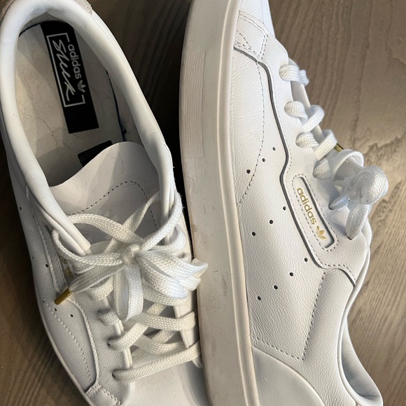 Barely Worn Adidas Sleek Shoes Women’s - Picture 8 of 9